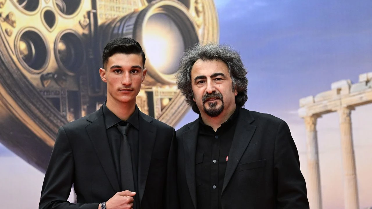 Karslı Çobanın Başarı Öyküsü: 7 Ödüllü “Tavşan İmparatorluğu” 6 Mart’ta Vizyonda